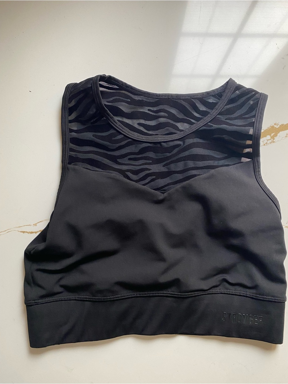 SZ M Stronger High-Neck Sports Bra with Zebra Mesh Yoke - Black